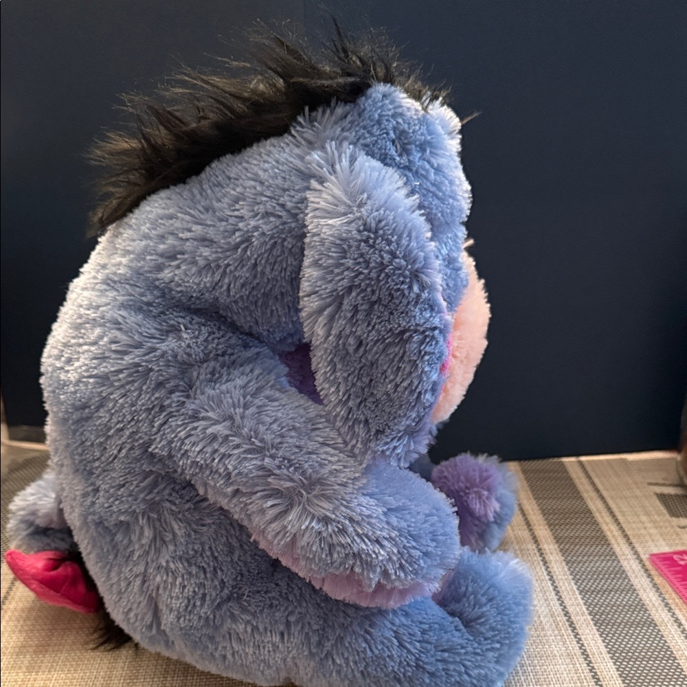 Disney Store Eeyore plush toy with a removable attached tail - Picture 7 of 7